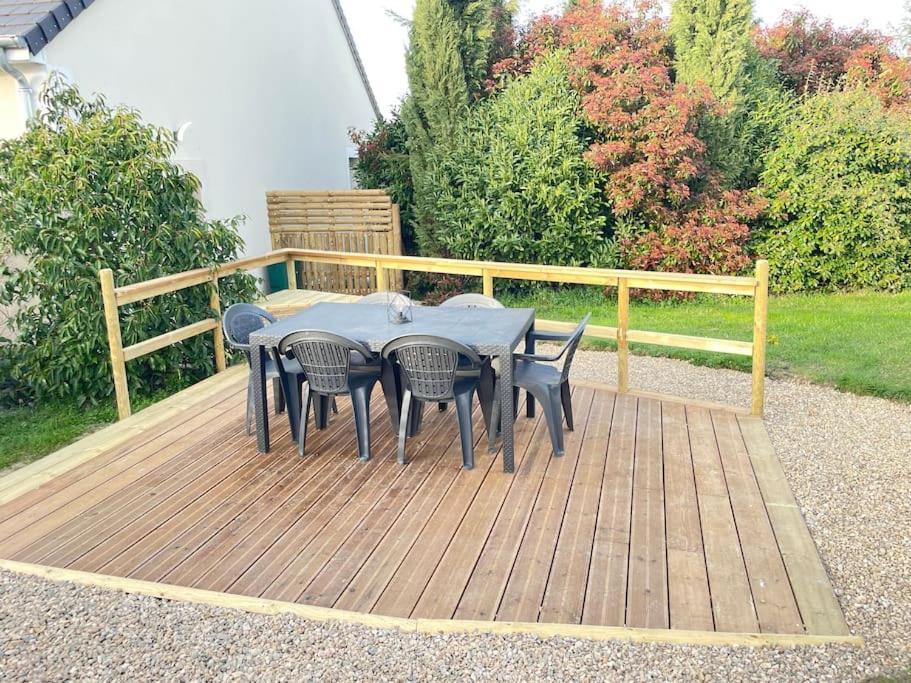 Gite Neuf Avec Jardin, Foret Et Etang Argenton Sur Creuse Exterior photo